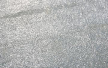 Ystumtuen laminate fibreglass or shingles?